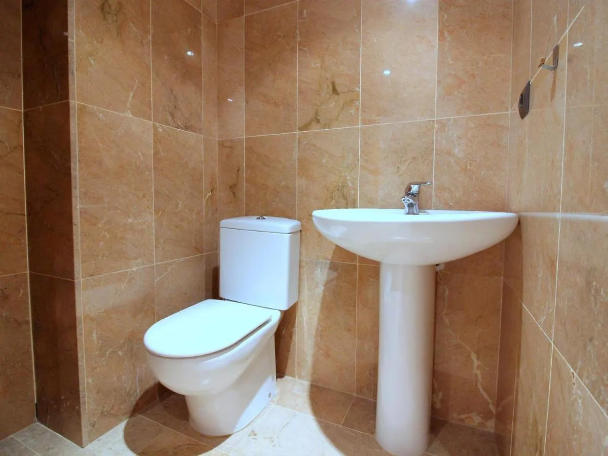 Apartamento En Roses: Primera Linea De Mar, Piscina, Aire Acondicionado, Parking - Es-228-87 0*, Roses Spanyolország